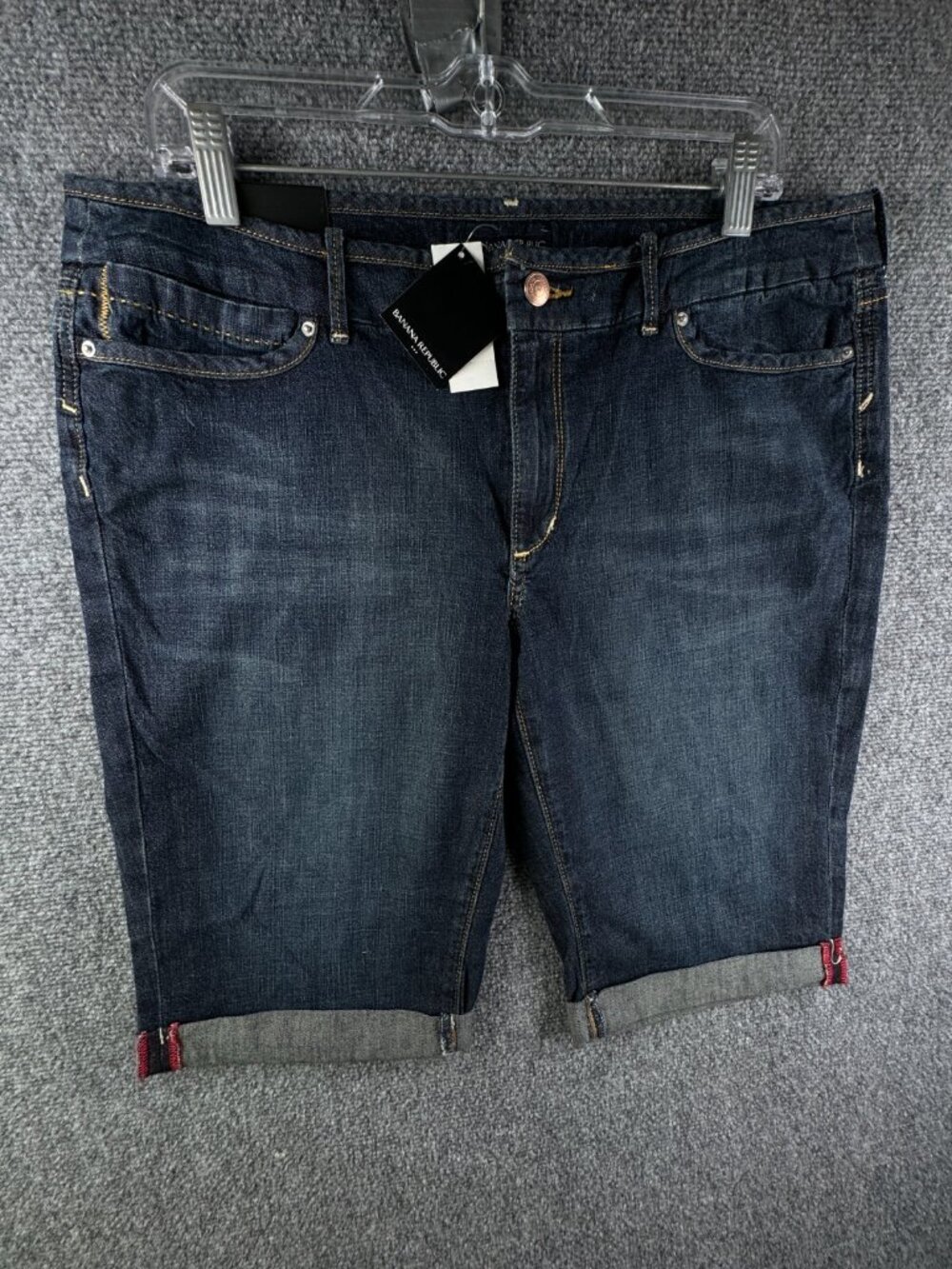 NWT Banana Republic Shorts Jorts Denim Blue Size 14 Long Summer Cotton Blend